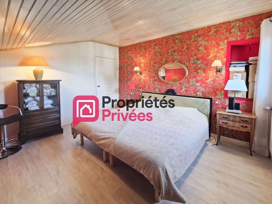 Proche centre Bazas - Maison familiale de 170 m2 à 40 mn de Bordeaux - photo 13