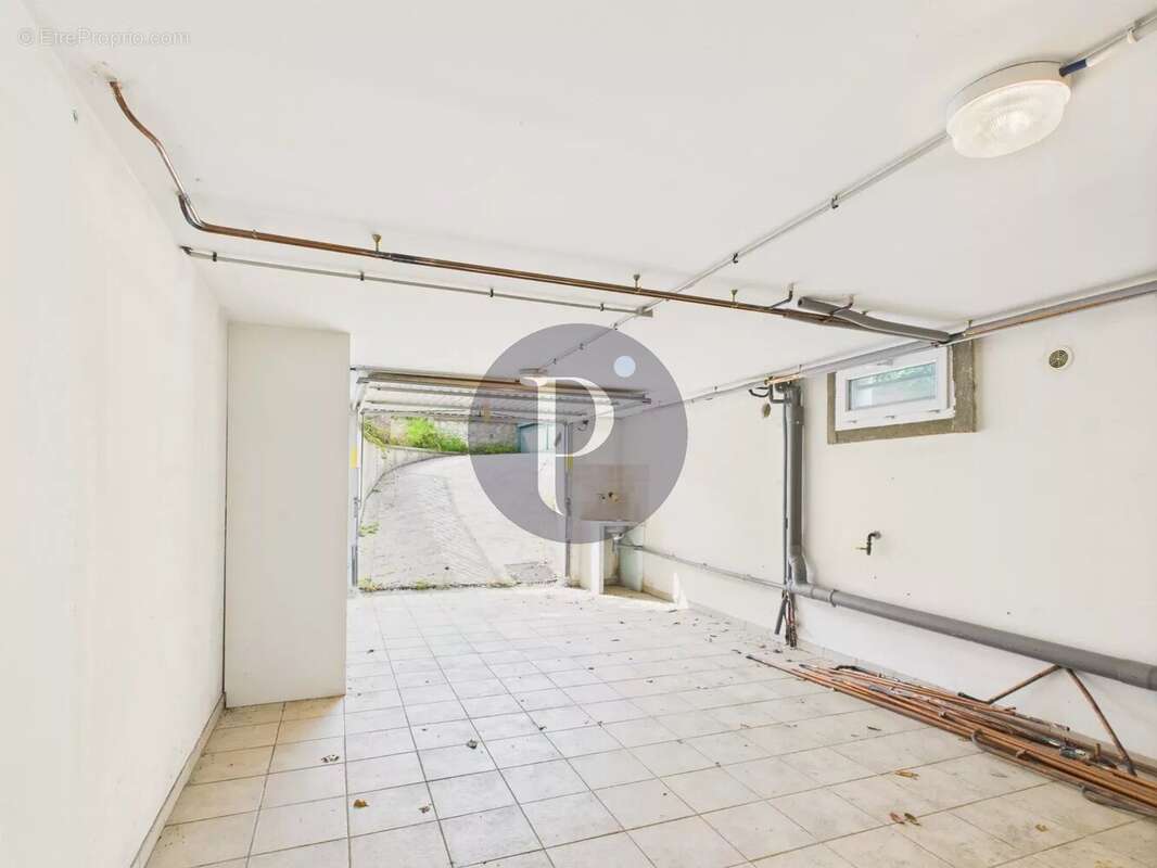 Maison à LE PLESSIS-ROBINSON