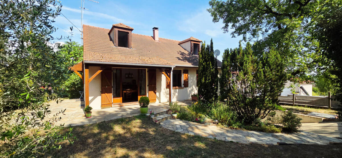 Maison à ETAMPES