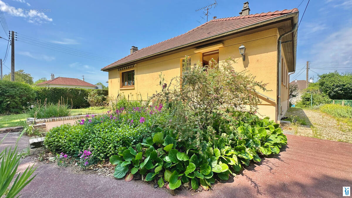 Maison à LE GRAND-QUEVILLY
