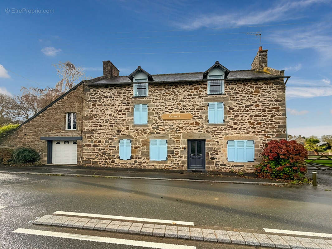 Maison à PLEUDIHEN-SUR-RANCE