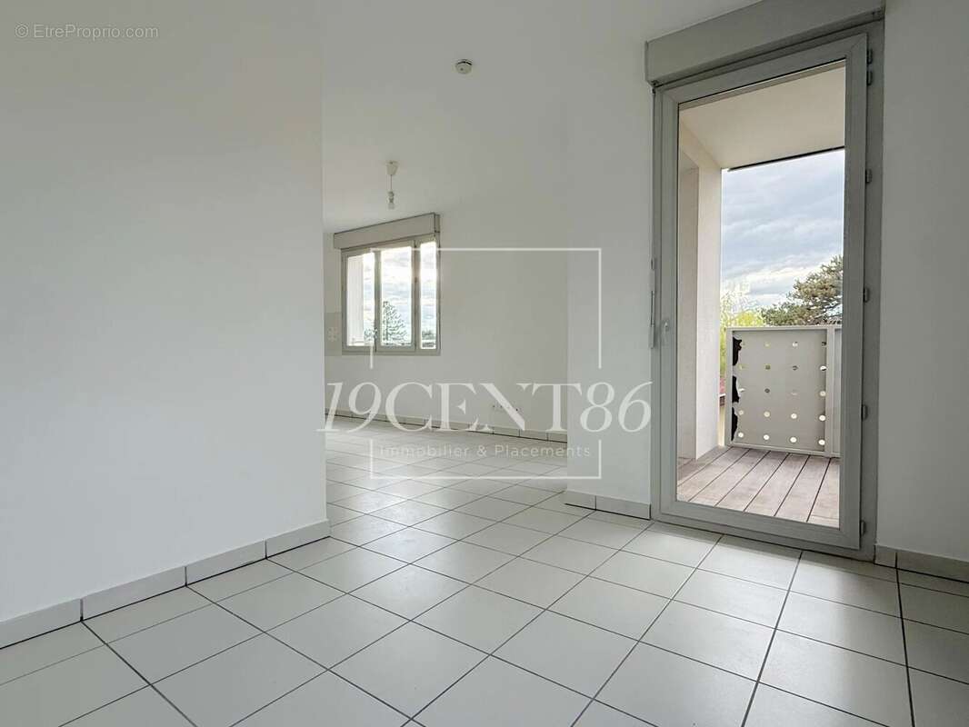 Appartement à FEYZIN