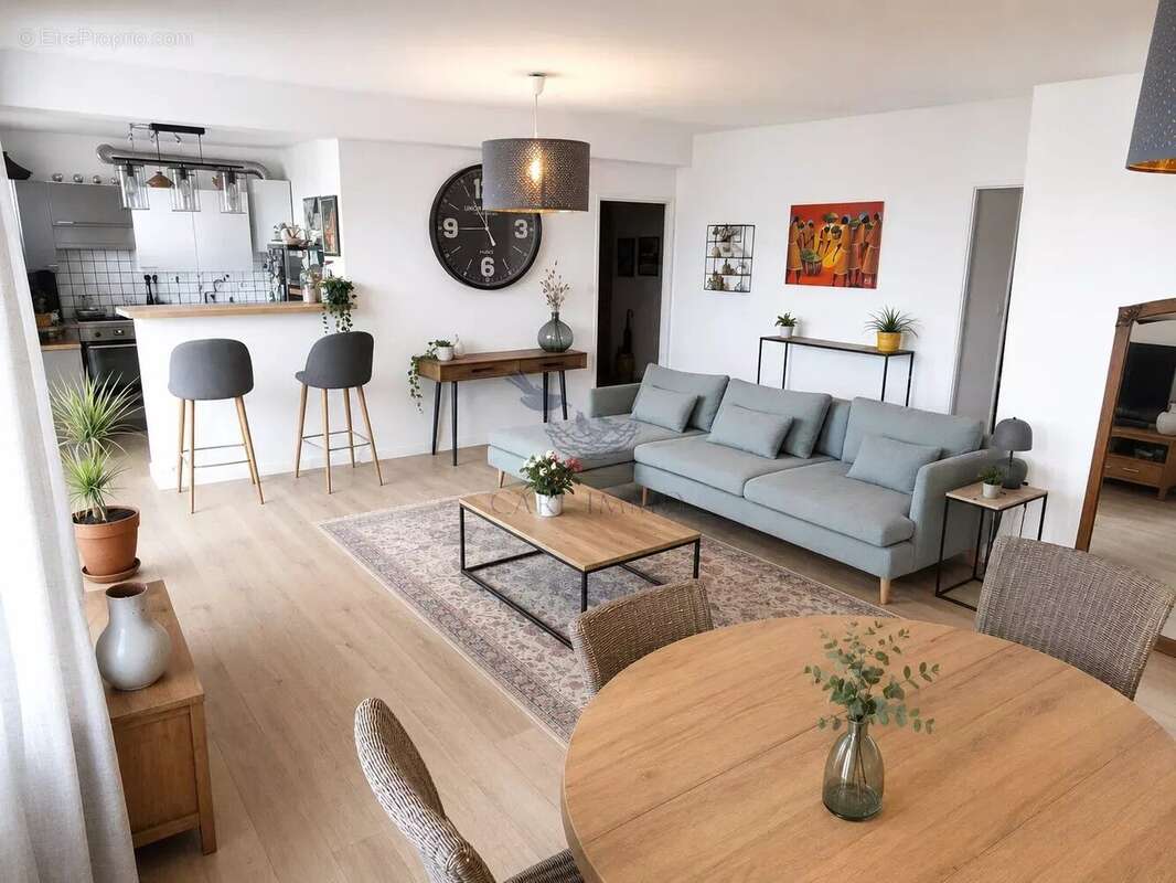 Appartement à SAINTE-FOY-LES-LYON