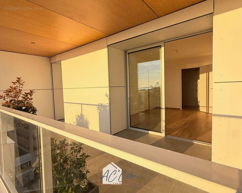Appartement à MARSEILLE-8E