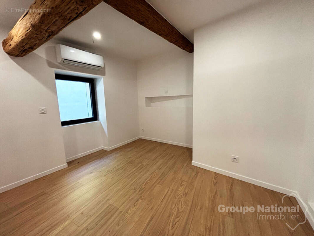 Appartement à SALON-DE-PROVENCE