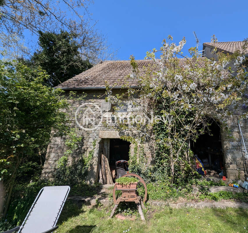 Maison à HOCQUIGNY