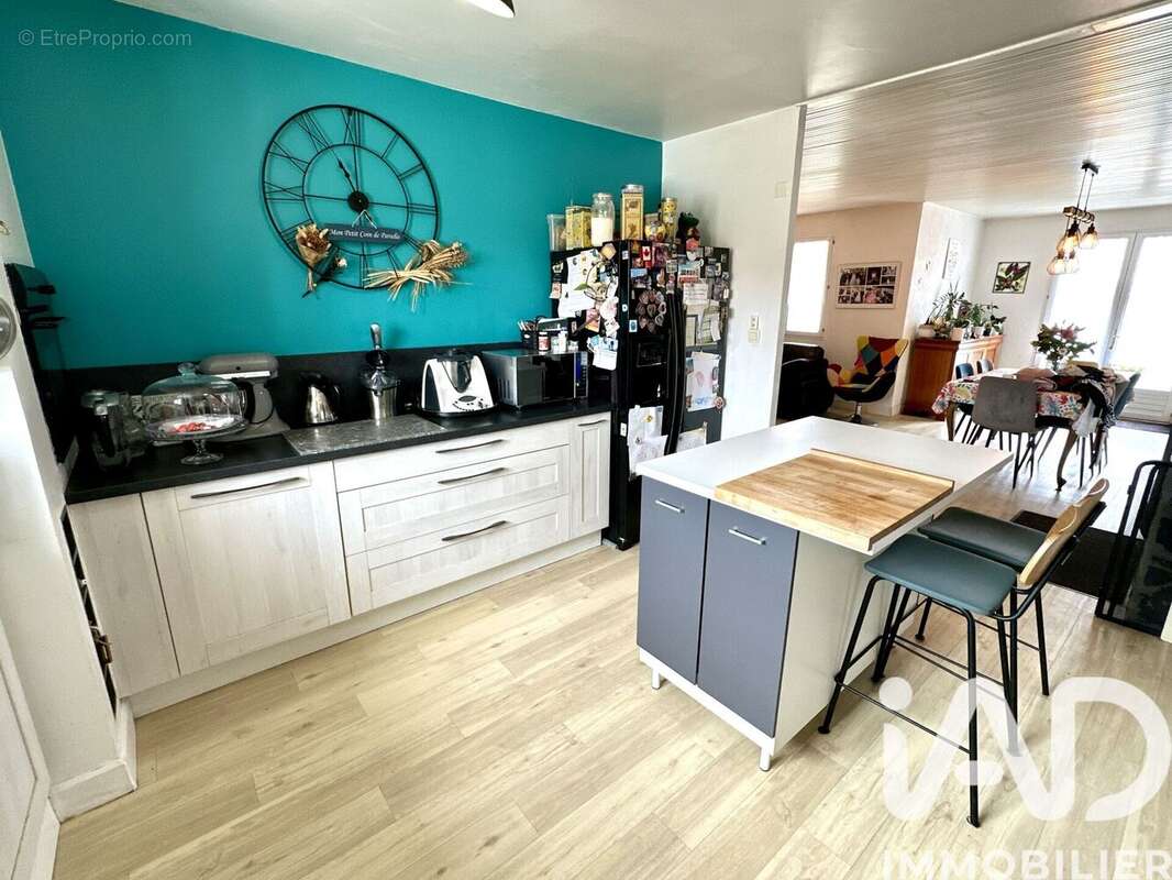 Maison 120 m² à Vaire  - photo 7