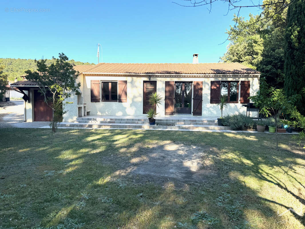 Maison à BOLLENE