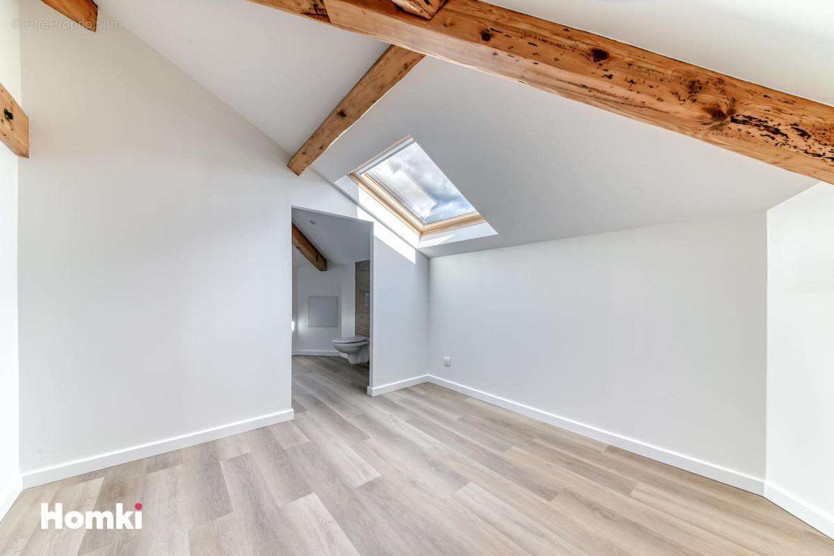 Maison à SAINTE-CONSORCE