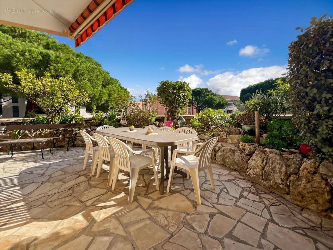 Appartement à FREJUS