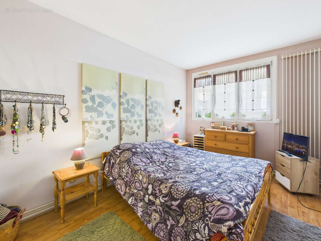 Appartement à CORBEIL-ESSONNES