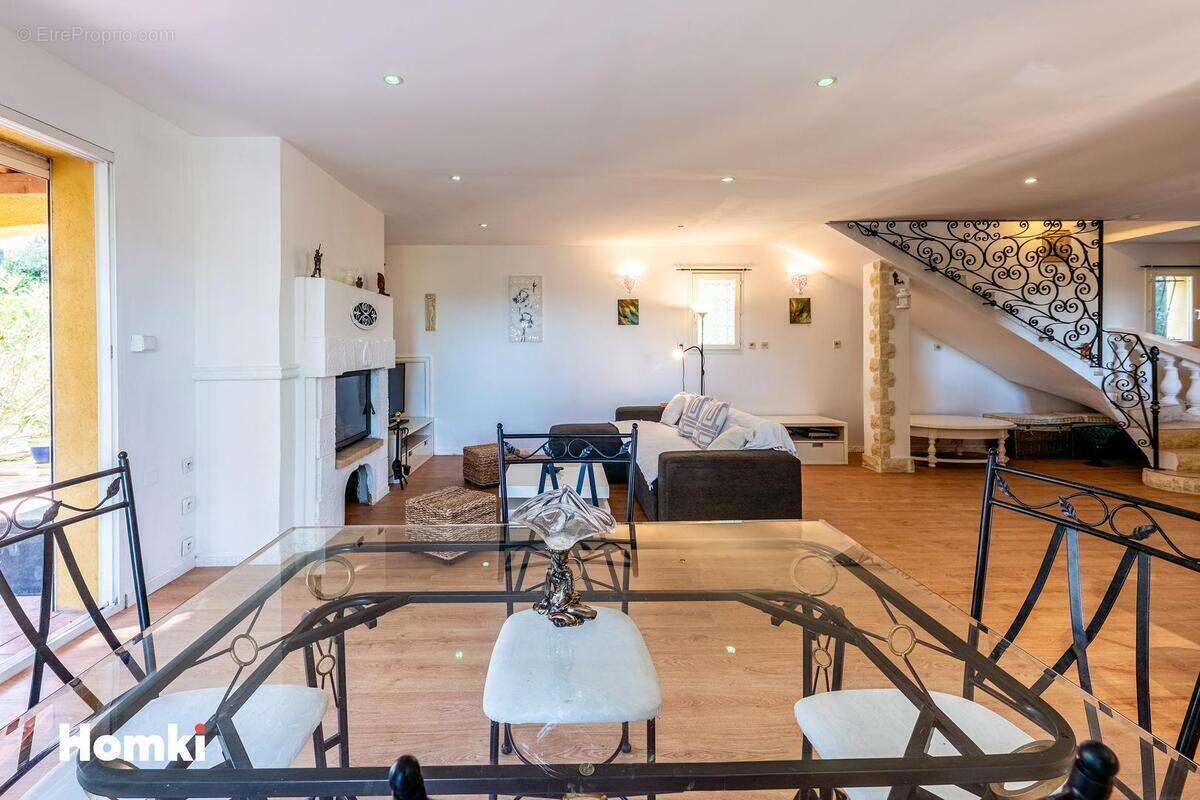 Maison à MONTFORT-SUR-ARGENS