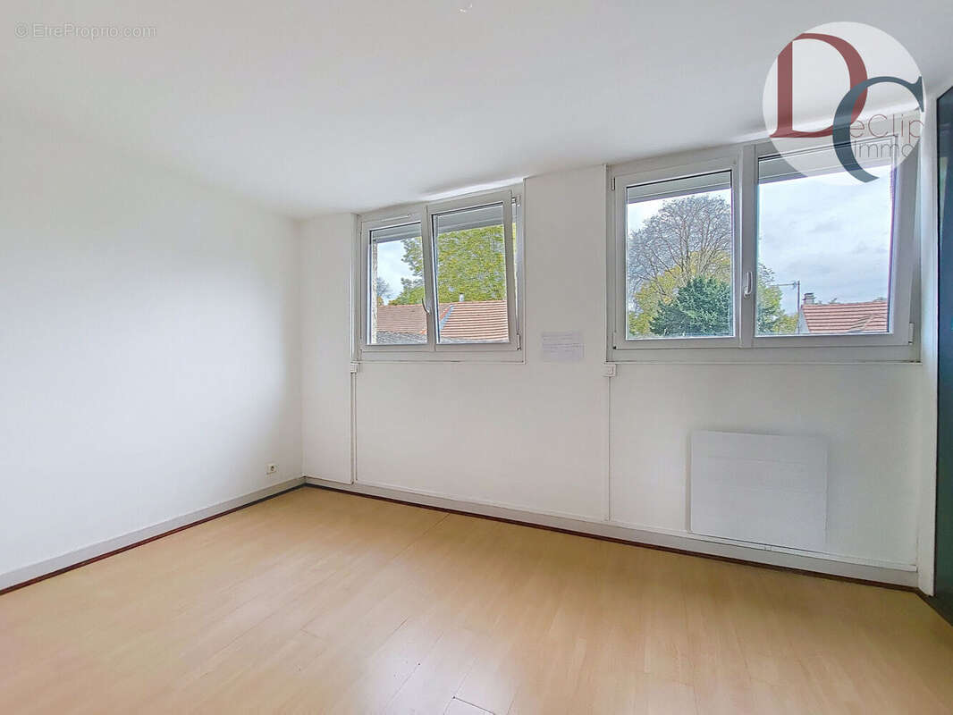 Photo 6 - Appartement à LA CHAPELLE-EN-SERVAL