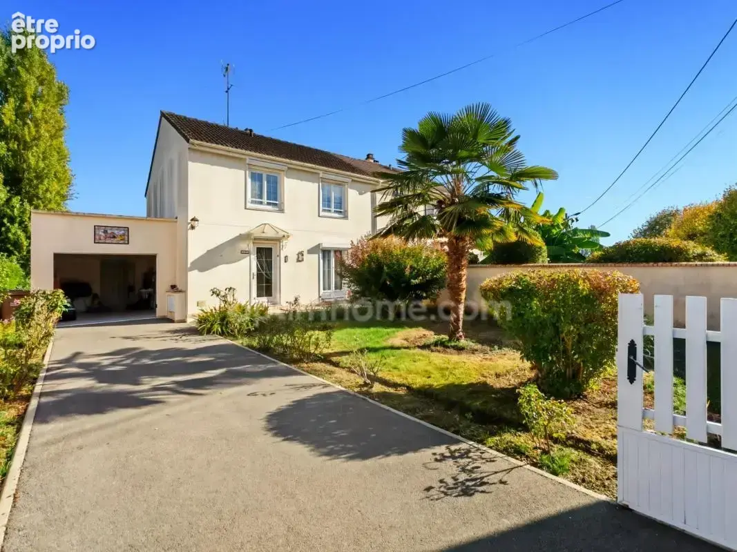 Maison à MOUY