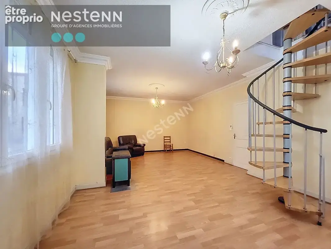 Maison Villeneuve Sur Lot 6 pièce(s) 300 m2 au sol - photo 3