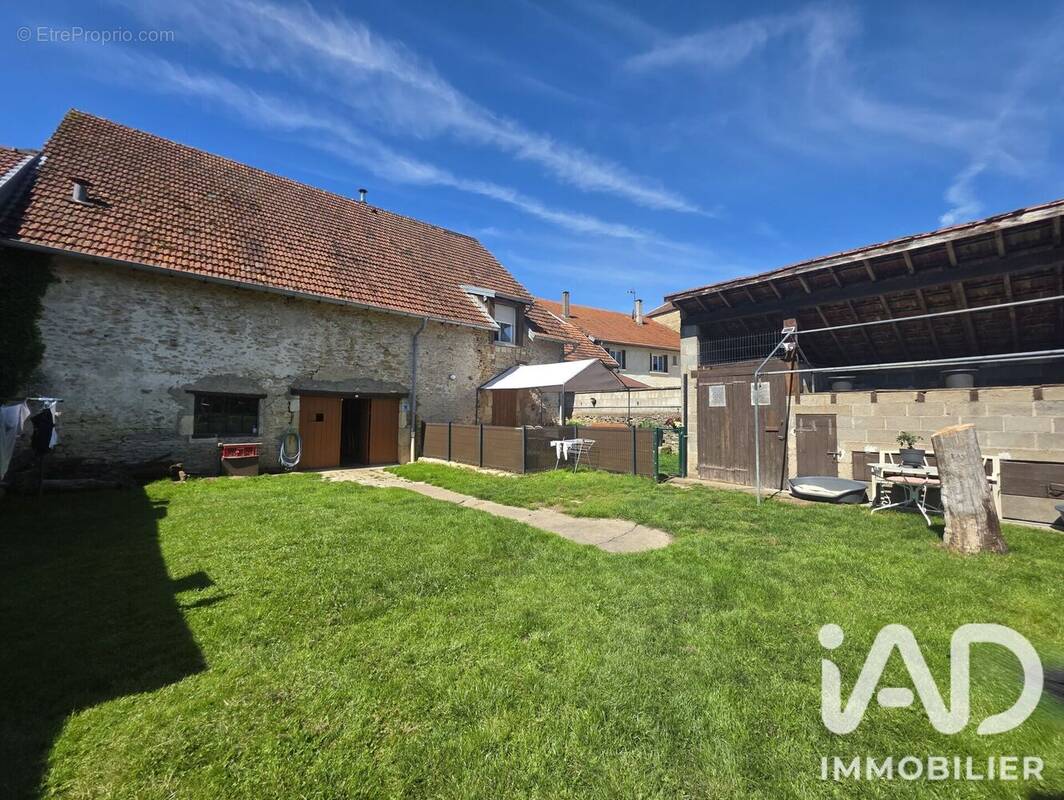 Photo 1 - Maison à SCEY-SUR-SAONE-ET-SAINT-ALBIN