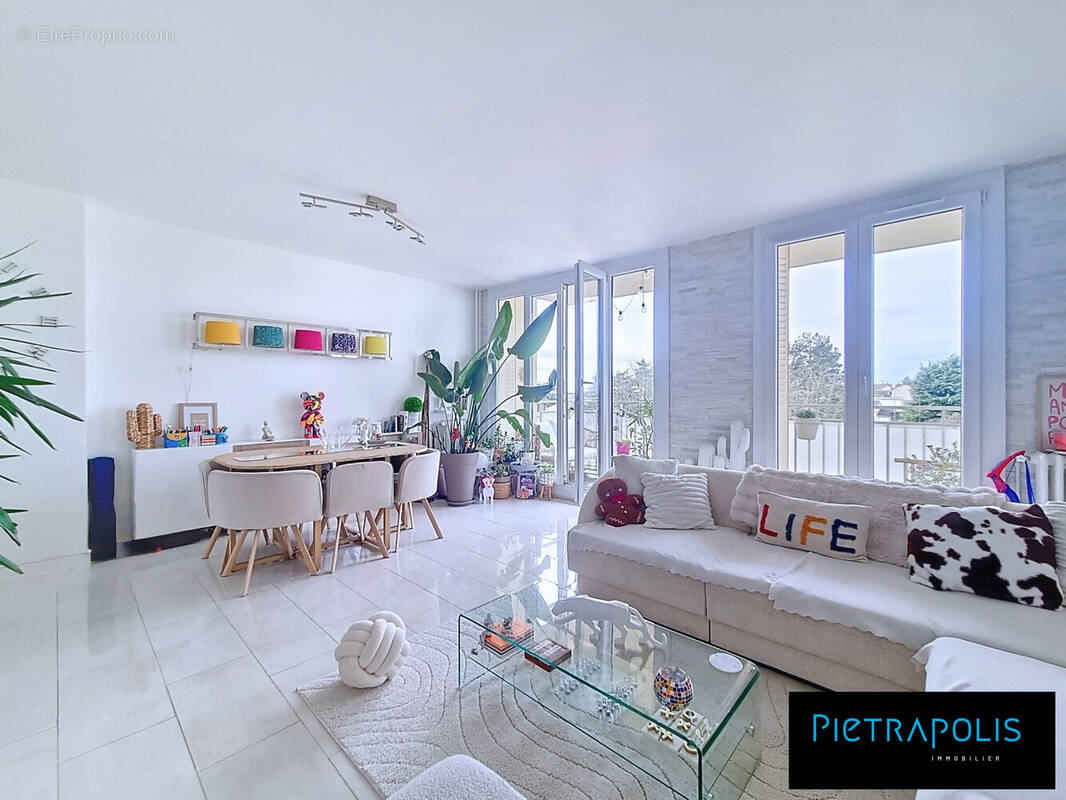 Appartement à CALUIRE-ET-CUIRE