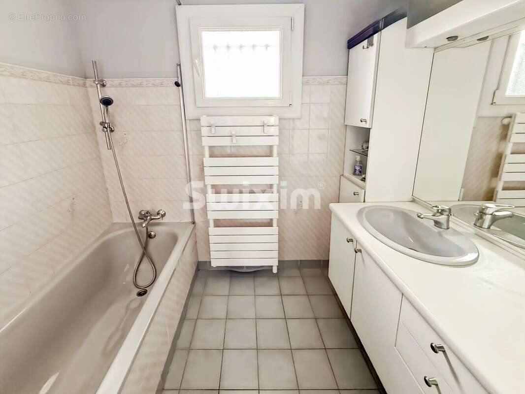 Maison à PIERRELATTE