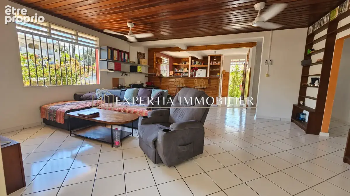 Vente maison 4 pièces à REMIRE-MONTJOLY - photo 4