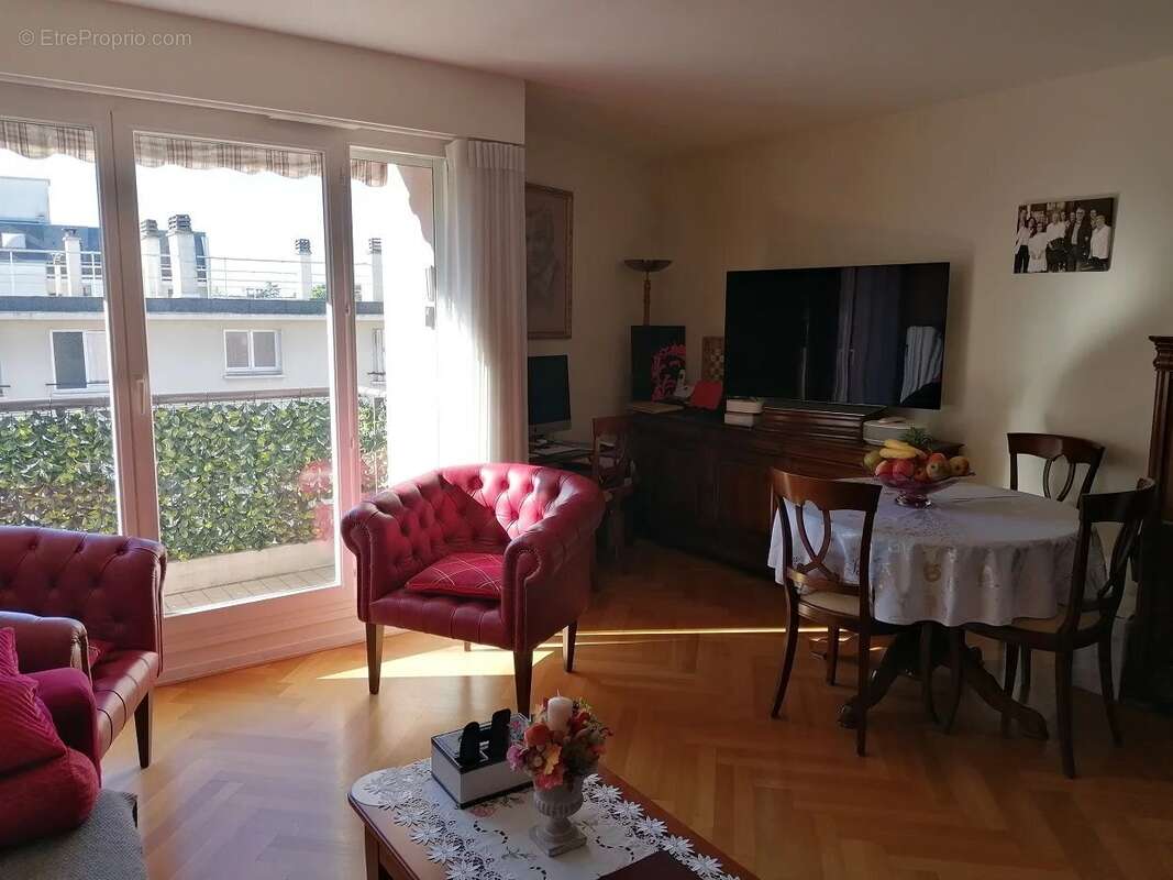 Appartement à AULNAY-SOUS-BOIS