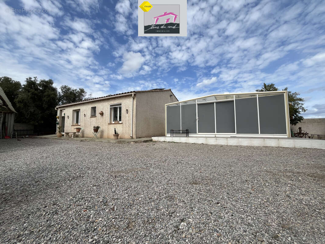 Maison à MOUX