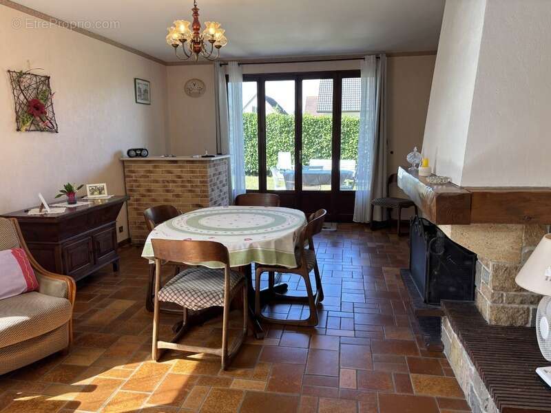 Maison à PONTAILLER-SUR-SAONE