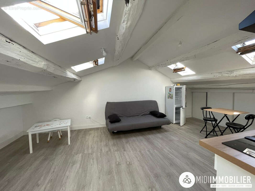 Appartement 32 m² à Arthes  - photo 6