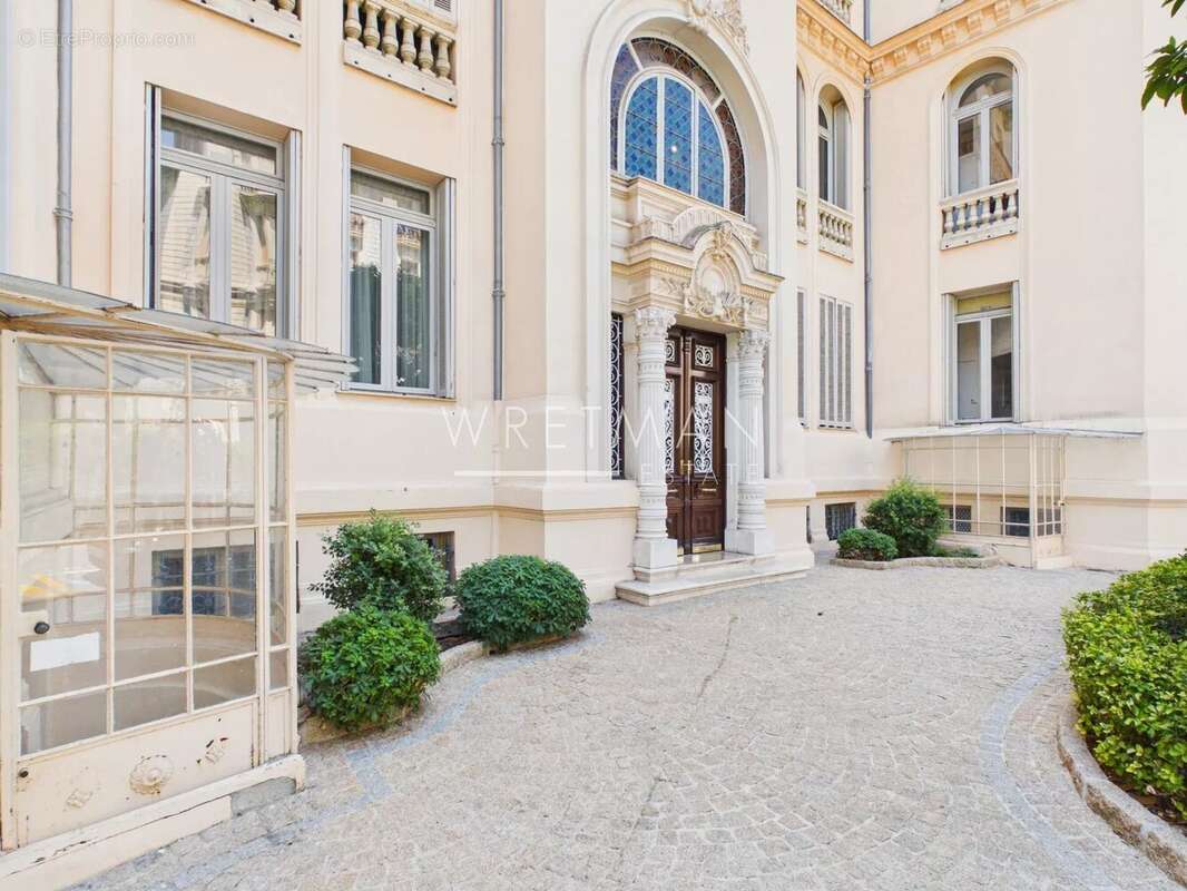 Spacieux appartement de 6 pièces au dernier étage – Nice Carabacel - photo 24