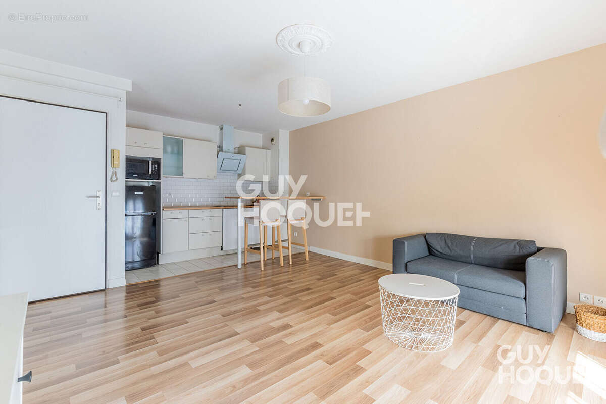 Appartement à MORANGIS