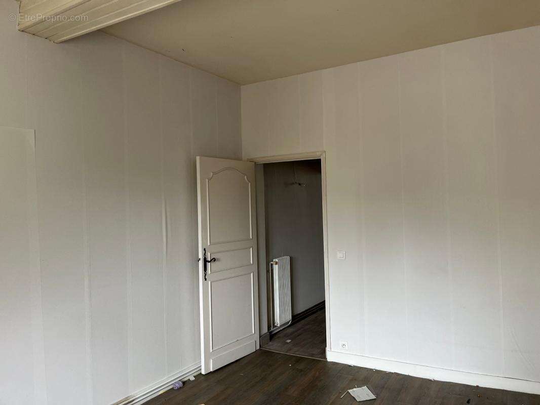 Maison 300 m² avec garage 72 m² à rénover Libourne - photo 29