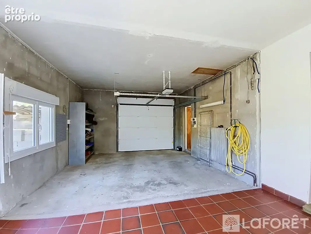 Maison familiale 142 m² - hangar 155 m² - garage - toiture neuve - photo 12