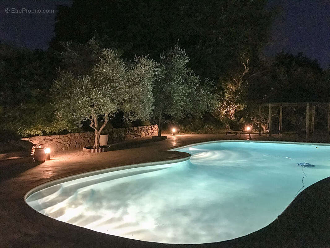 Demeure de Prestige 585m² à le val - photo 5