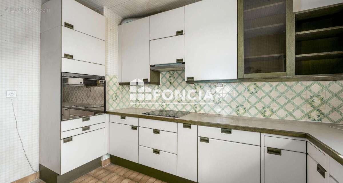 Appartement à BOURG-LA-REINE