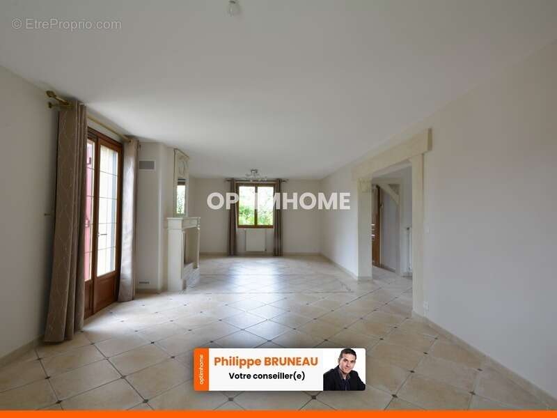 Maison à SYLVAINS-LES-MOULINS