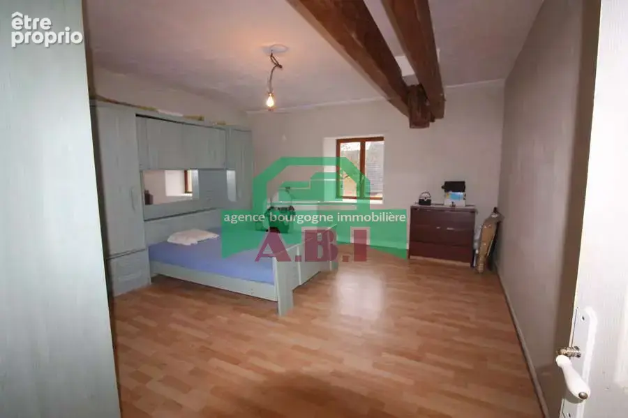 58, 7-8 mns Clamecy - Grande Maison familiale habitable de suite  - 6 chambres sur 4642m2 de terrain. - photo 13