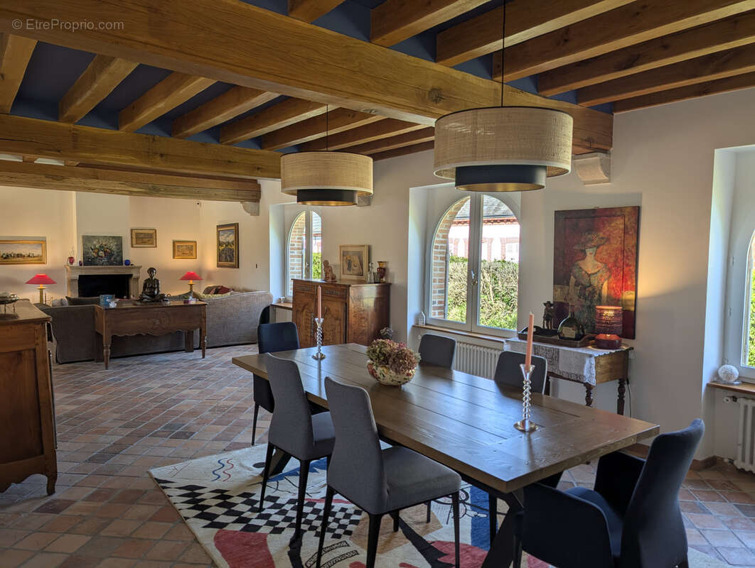 Maison à PIERREFITTE-SUR-SAULDRE