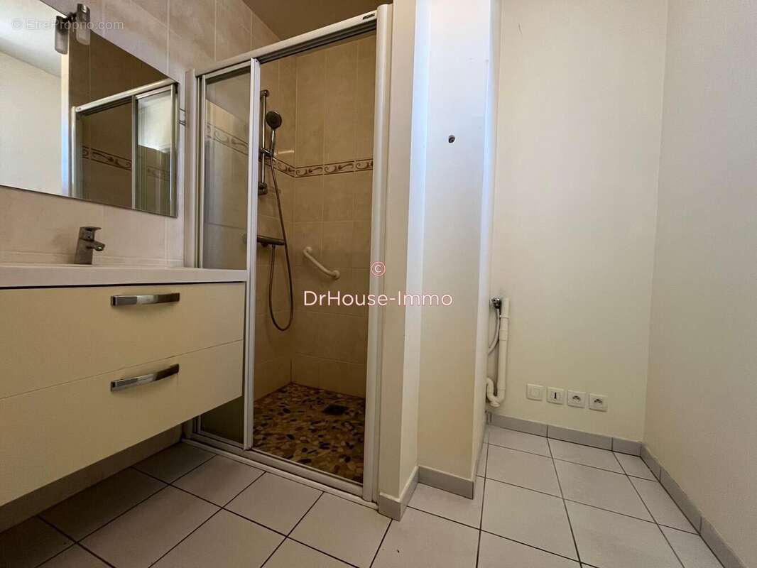 Appartement 62 m² à Douvres-La-Delivrande  - photo 6
