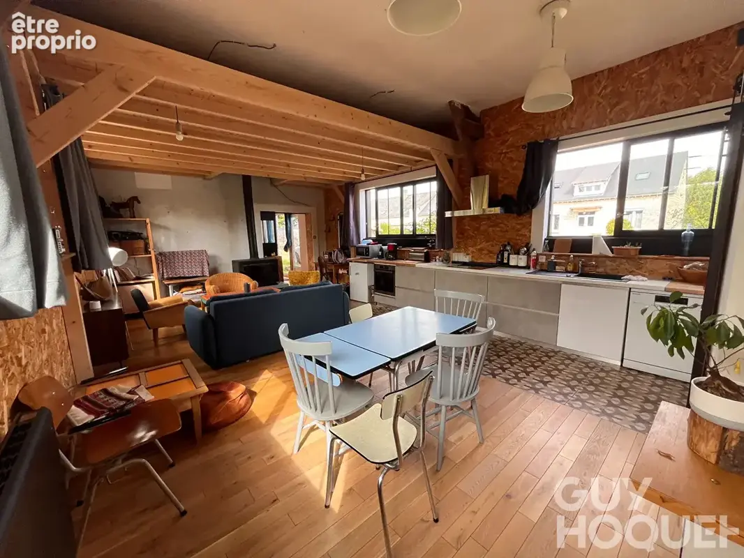 Maison esprit loft  Ancienne dépendance aménagée avec potentiel - photo 3