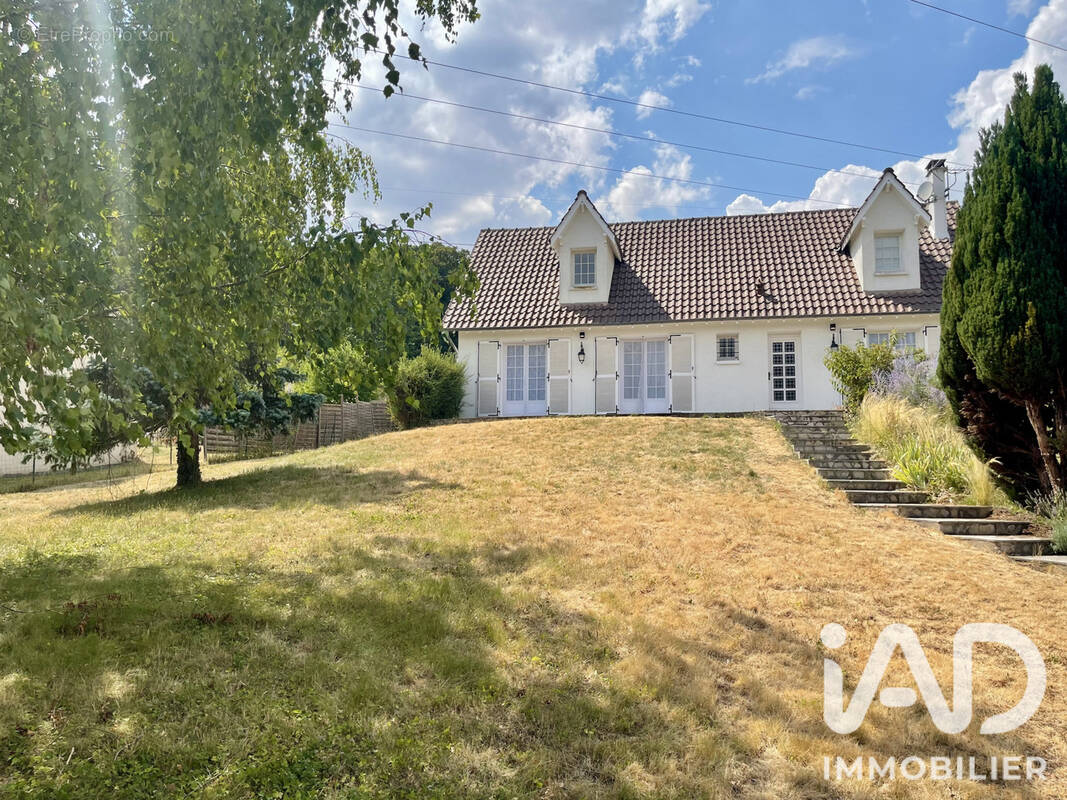Photo 1 - Maison à SAINT-MARTIN-DU-TERTRE