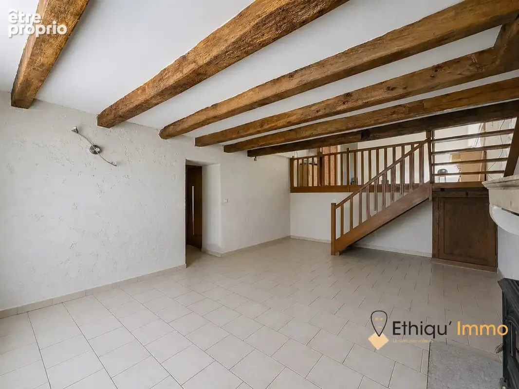 Maison 6 pièces 218 m² à vendre à Gillancourt (52330) - photo 5