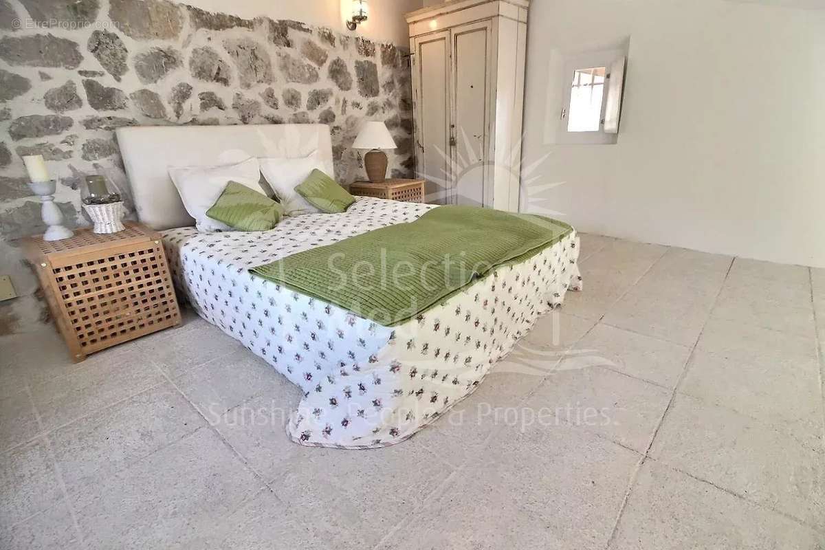 Maison à LE BAR-SUR-LOUP