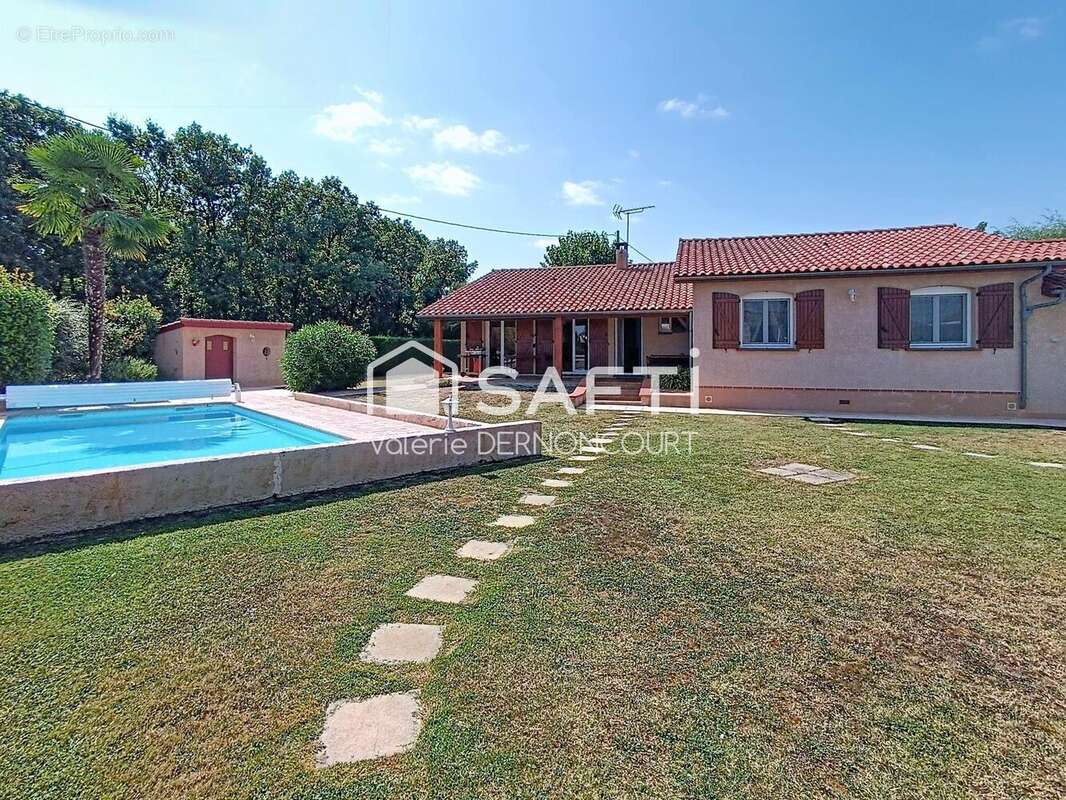 Photo 2 - Maison à CAMBERNARD