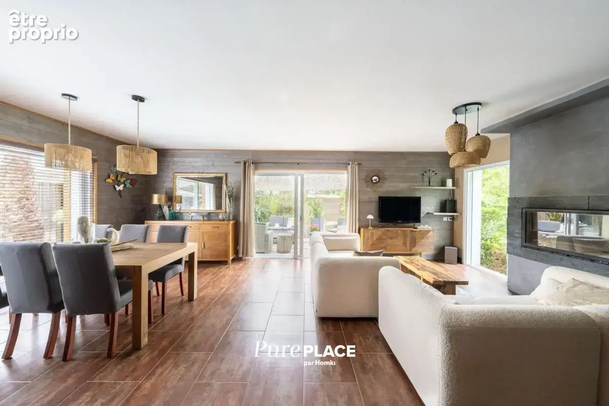 Maison à LACANAU