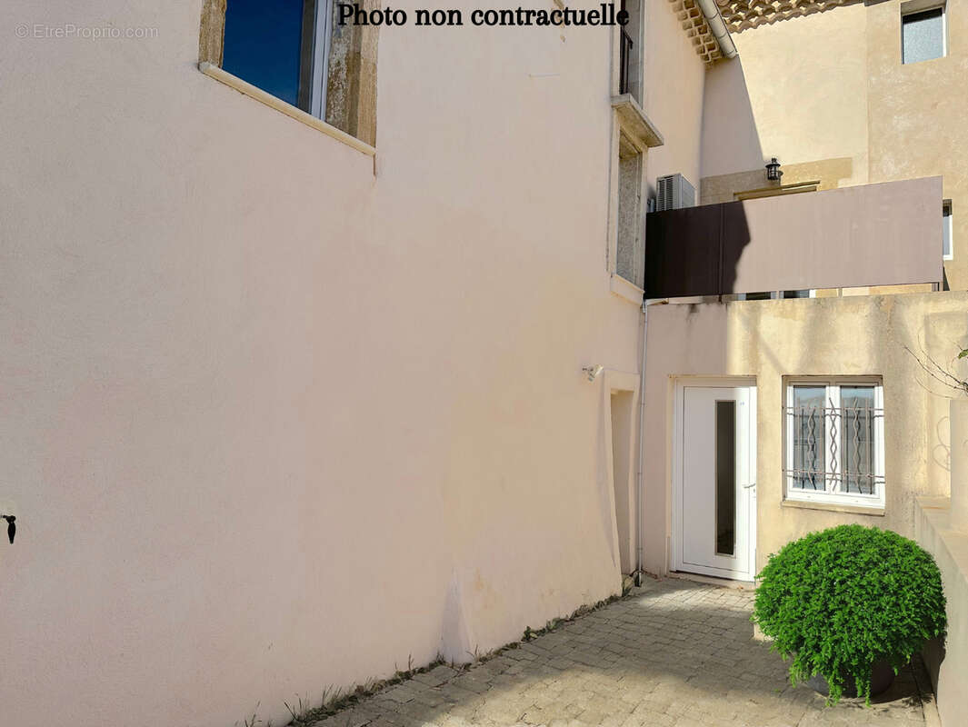 Appartement à SERIGNAN-DU-COMTAT