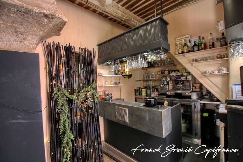 Commerce à SANARY-SUR-MER