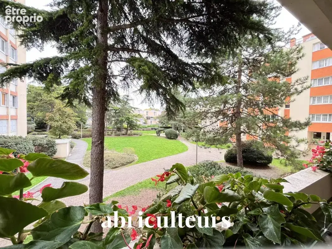 Appartement à EPINAY-SUR-SEINE