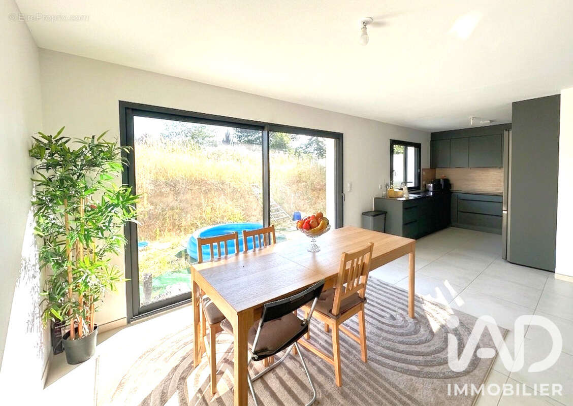 Maison 135 m² à Saulx-Les-Chartreux  - photo 3