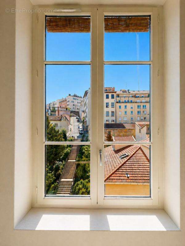 Appartement à LYON-4E
