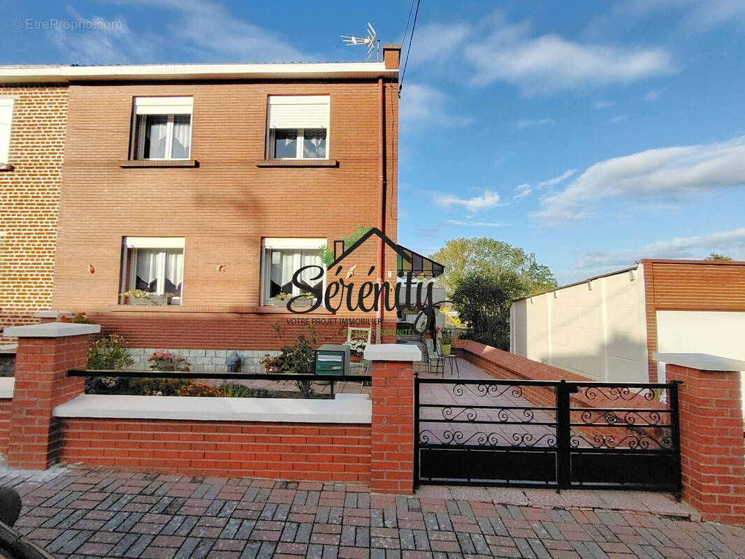 Maison à BEAUVOIS-EN-CAMBRESIS