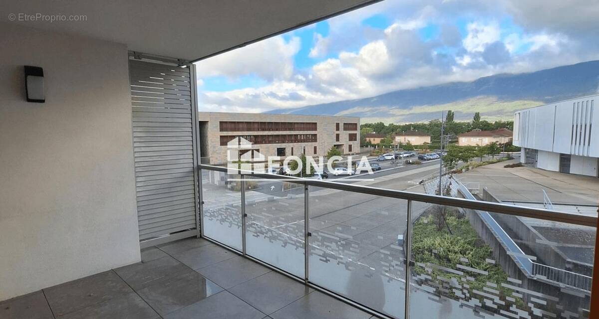 Appartement à SAINT-GENIS-POUILLY